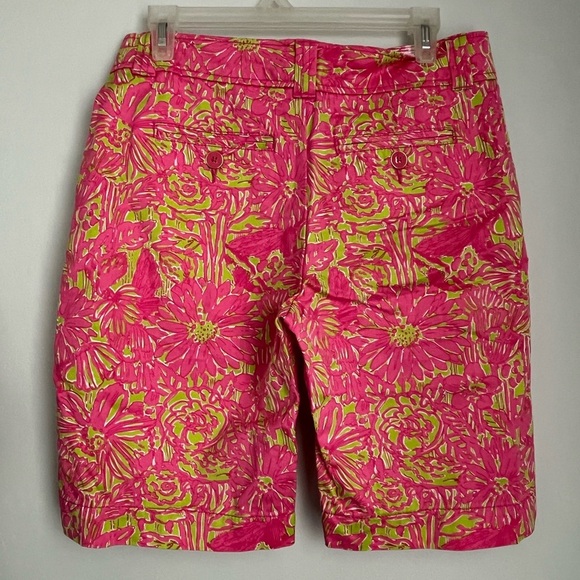 Lilly Pulitzer Bermuda. - Picture 3 of 11
